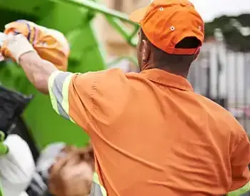 Radio Solutions for Waste Management